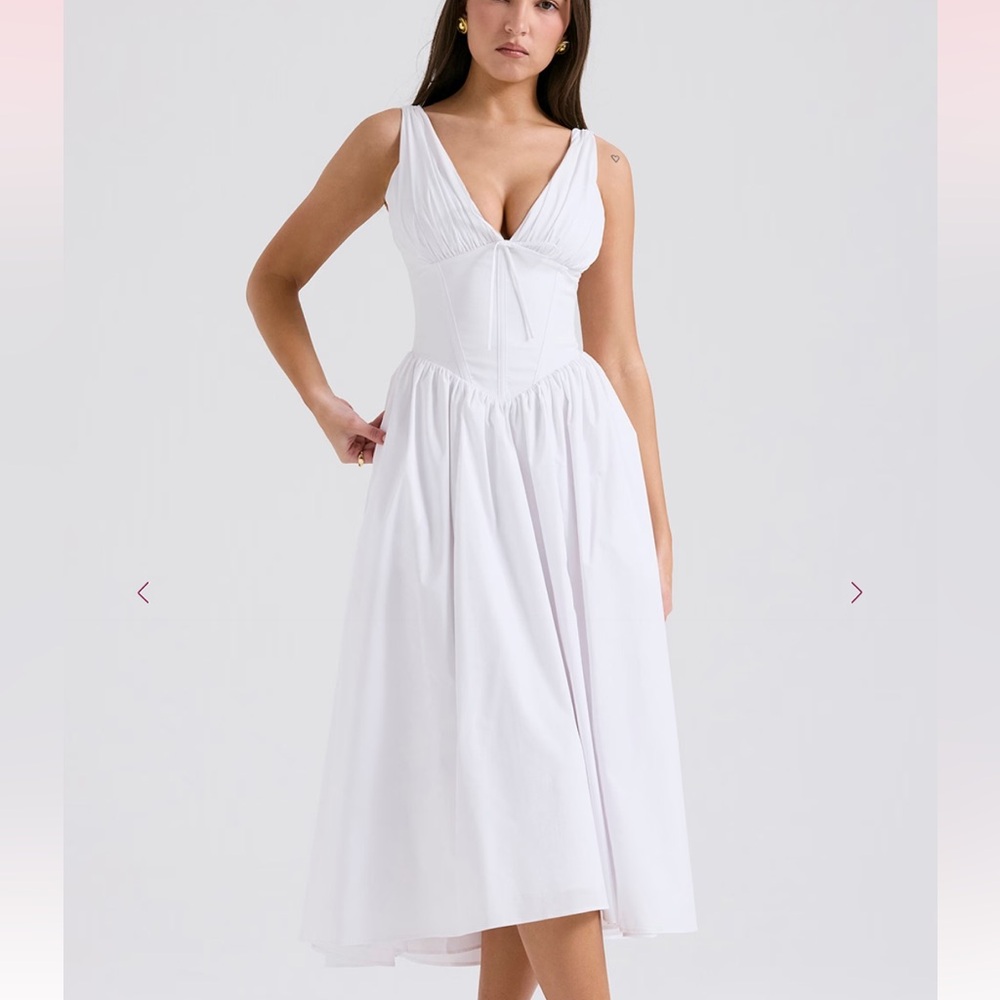 New emmelina house of cb white dress